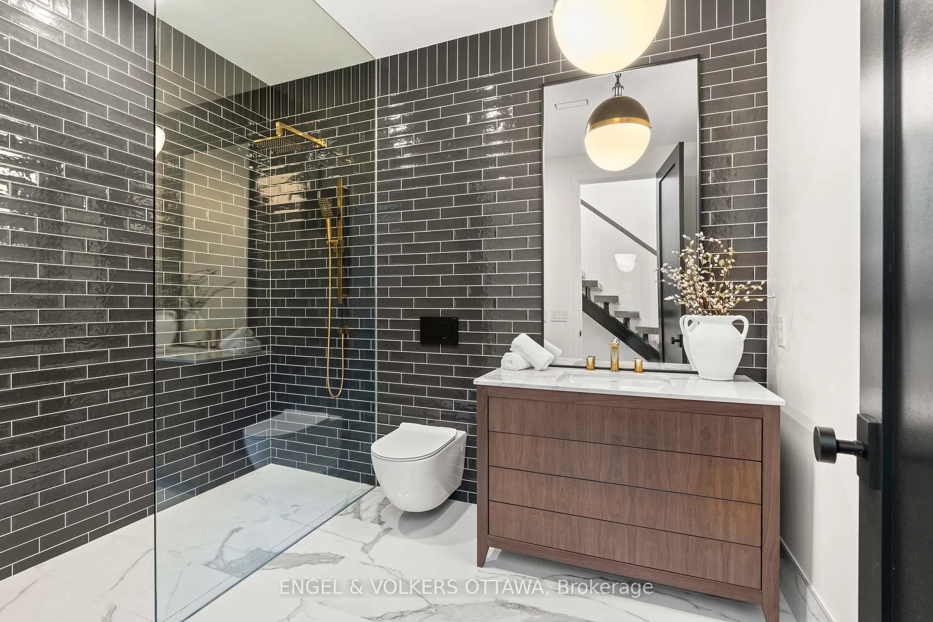 Photo 11 of 246 Byron Avenue, Ottawa, Westboro/Hampton Park — HOMEH