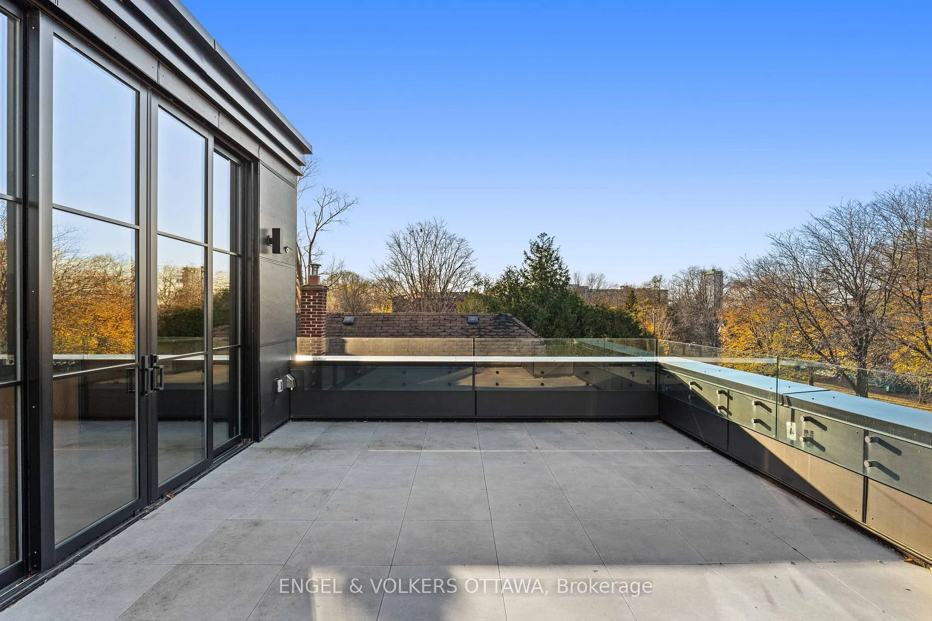 Photo 22 of 246 Byron Avenue, Ottawa, Westboro/Hampton Park — HOMEH