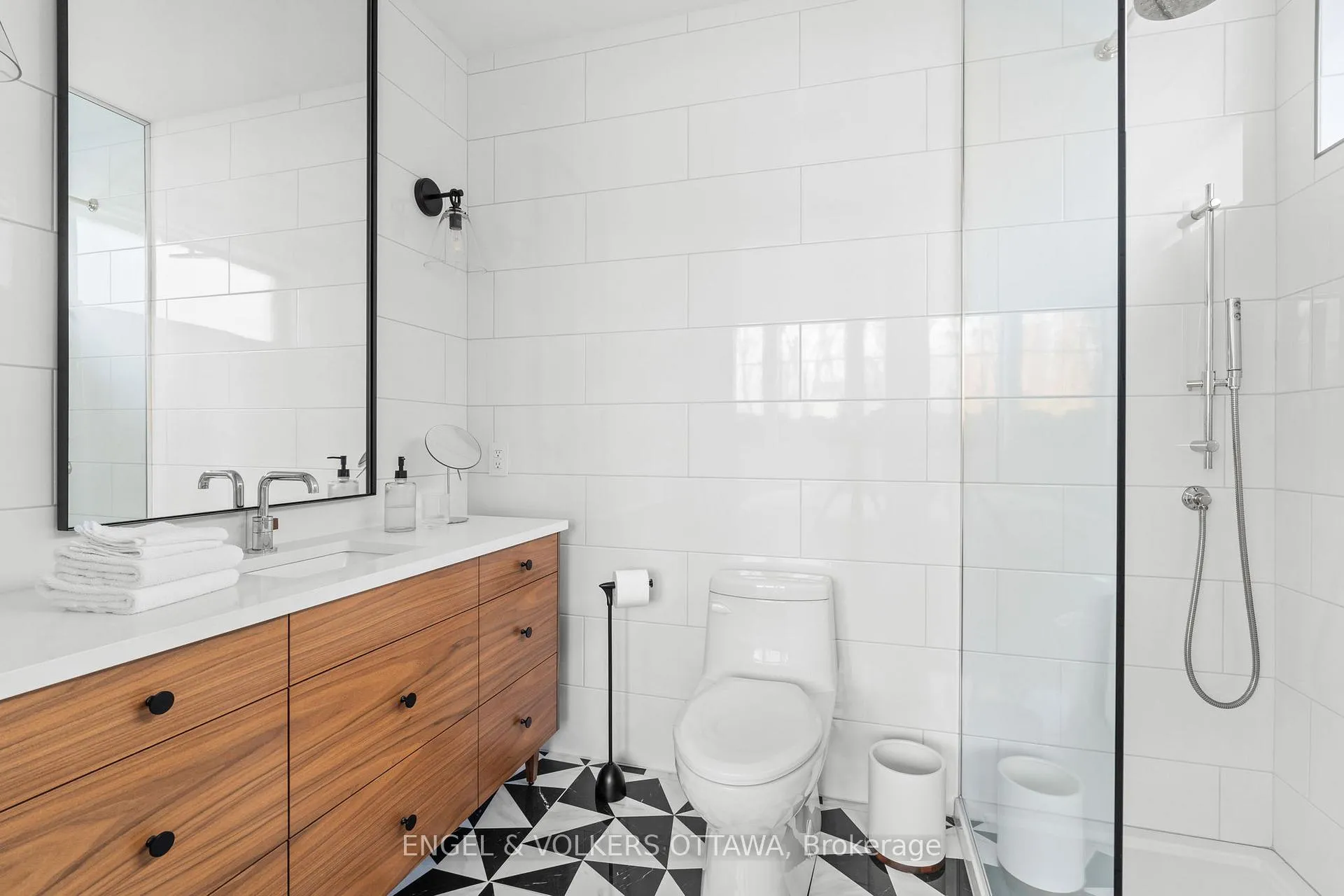 Photo 31 of 246 Byron Avenue, Ottawa, Westboro/Hampton Park — HOMEH