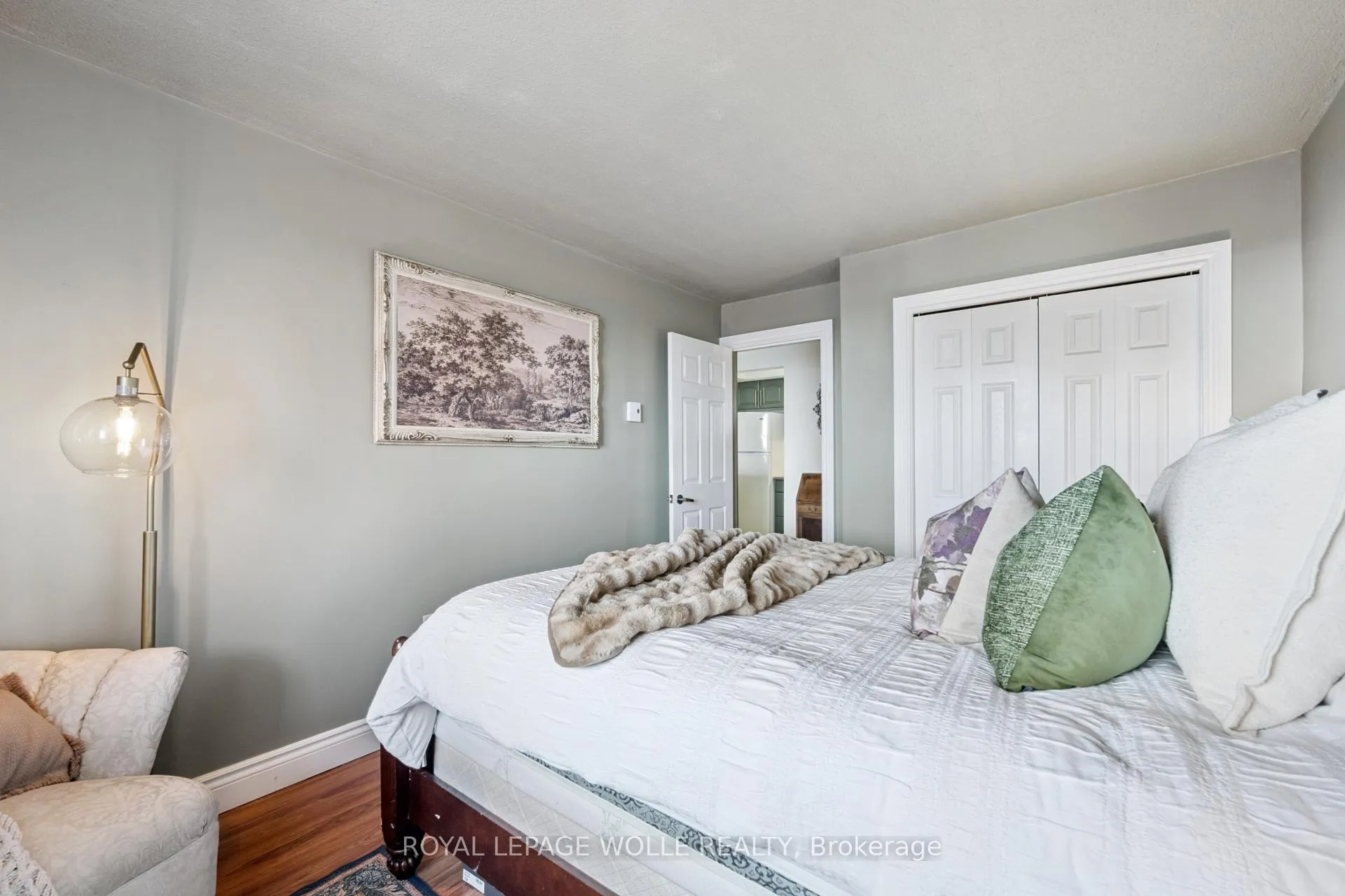 Photo 17 of Unit 1406, 64 Benton Street, Kitchener — HOMEH