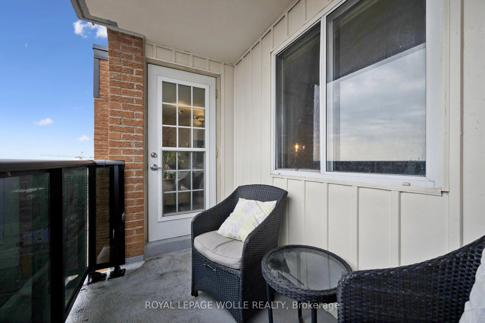 Photo 20 of Unit 1406, 64 Benton Street, Kitchener — HOMEH