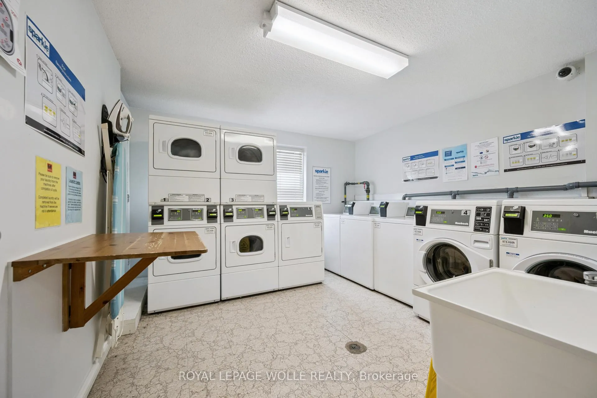 Photo 23 of Unit 1406, 64 Benton Street, Kitchener — HOMEH