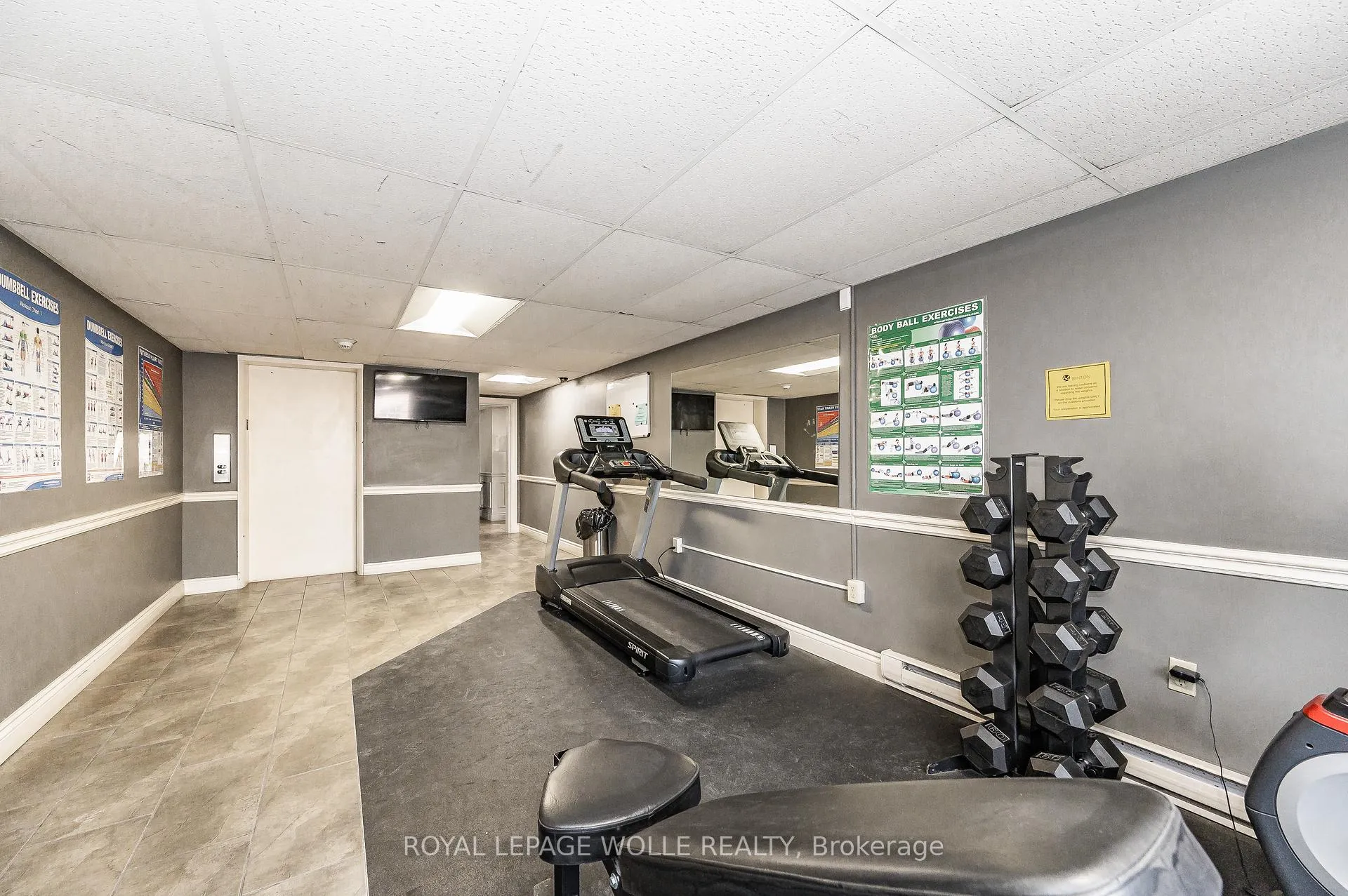 Photo 32 of Unit 1406, 64 Benton Street, Kitchener — HOMEH