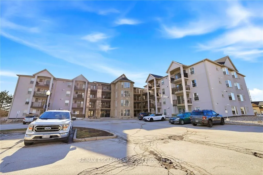Photo 2 of Unit 308, 1411 Walkers Line, Burlington, Tansley — HOMEH