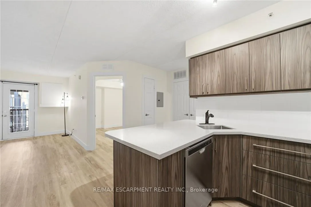 Photo 13 of Unit 308, 1411 Walkers Line, Burlington, Tansley — HOMEH