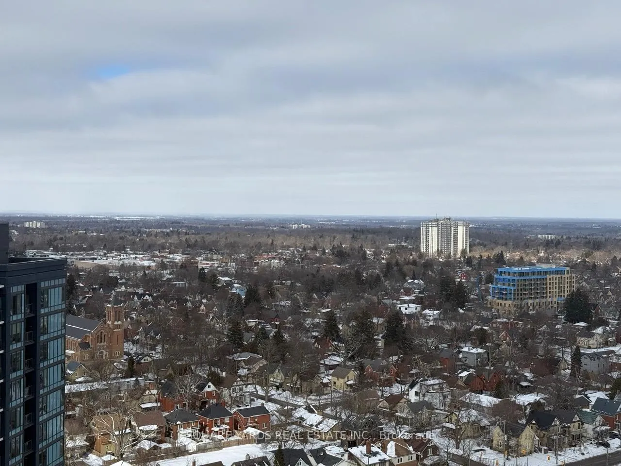 Photo 10 of Unit 2711, 25 Wellington Street S, Kitchener — HOMEH