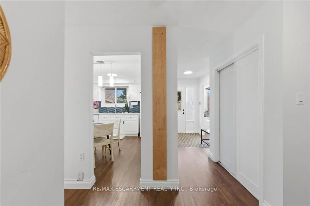 Photo 10 of 21 Margaret Avenue, Grimsby, Grimsby Beach — HOMEH