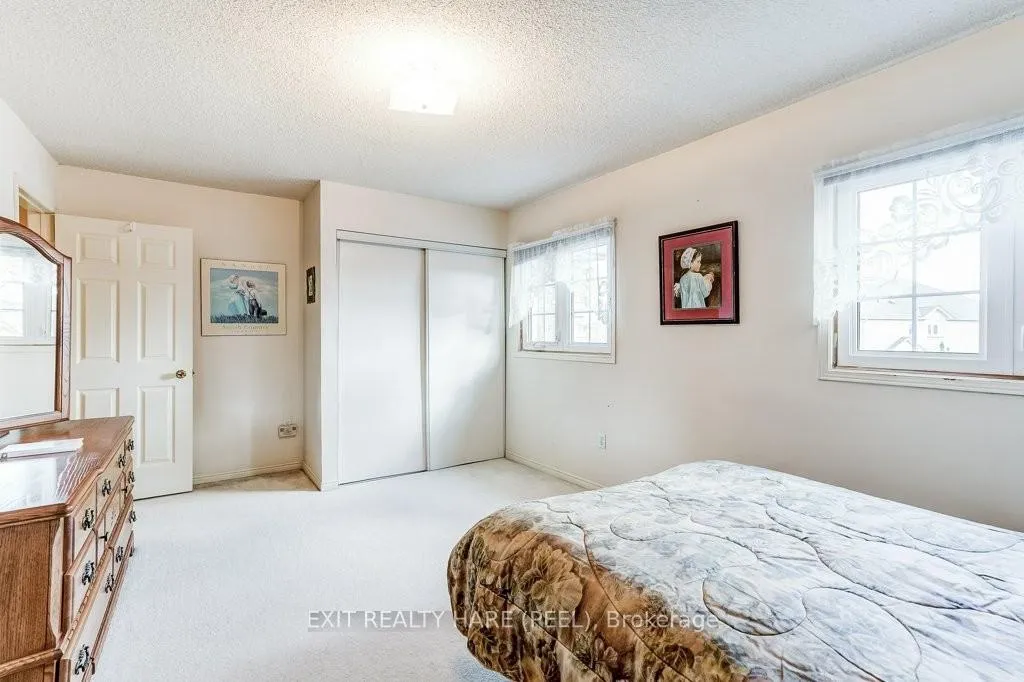 Photo 29 of 86 Lent Crescent, Brampton, Fletcher's West — HOMEH