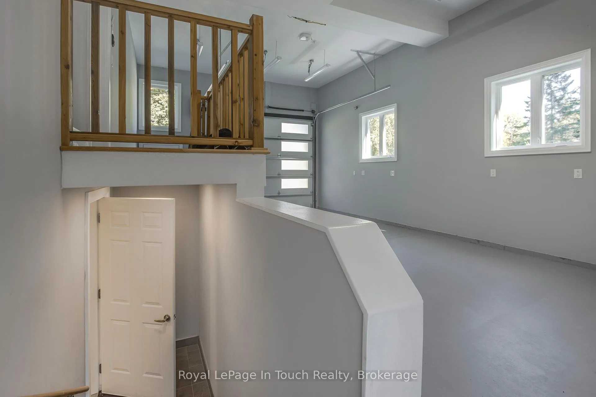 Photo 38 of 9 Belcourt Crescent, Tiny, Rural Tiny — HOMEH