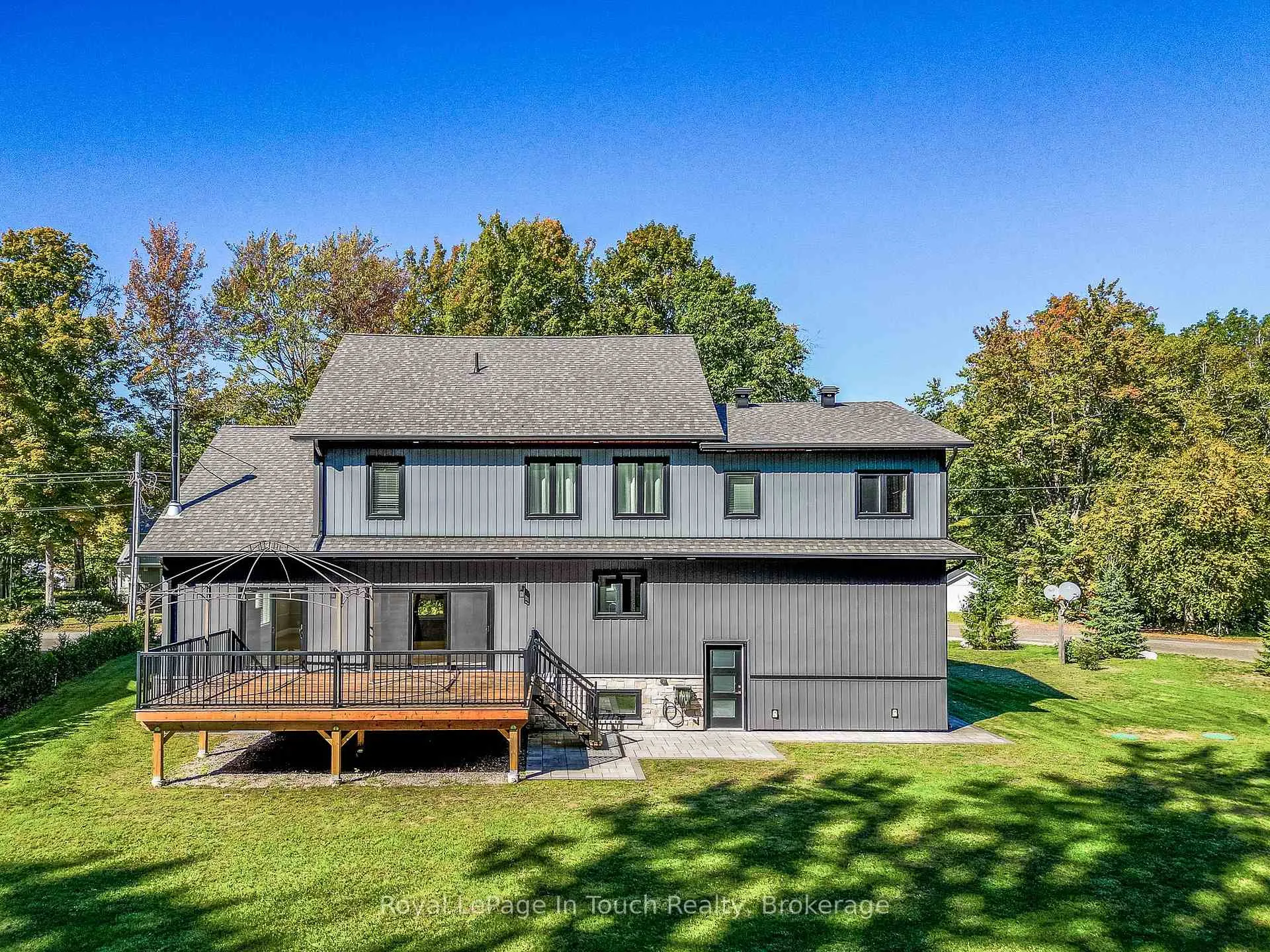 Photo 44 of 9 Belcourt Crescent, Tiny, Rural Tiny — HOMEH
