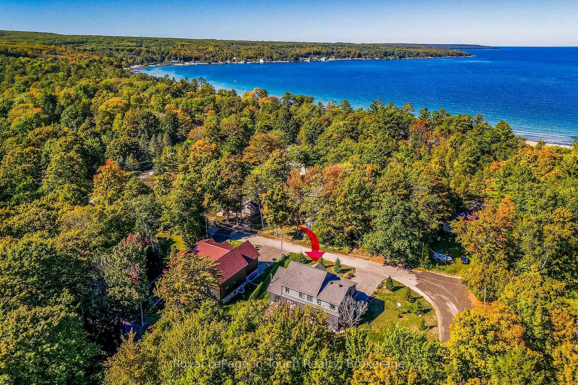 Photo 46 of 9 Belcourt Crescent, Tiny, Rural Tiny — HOMEH