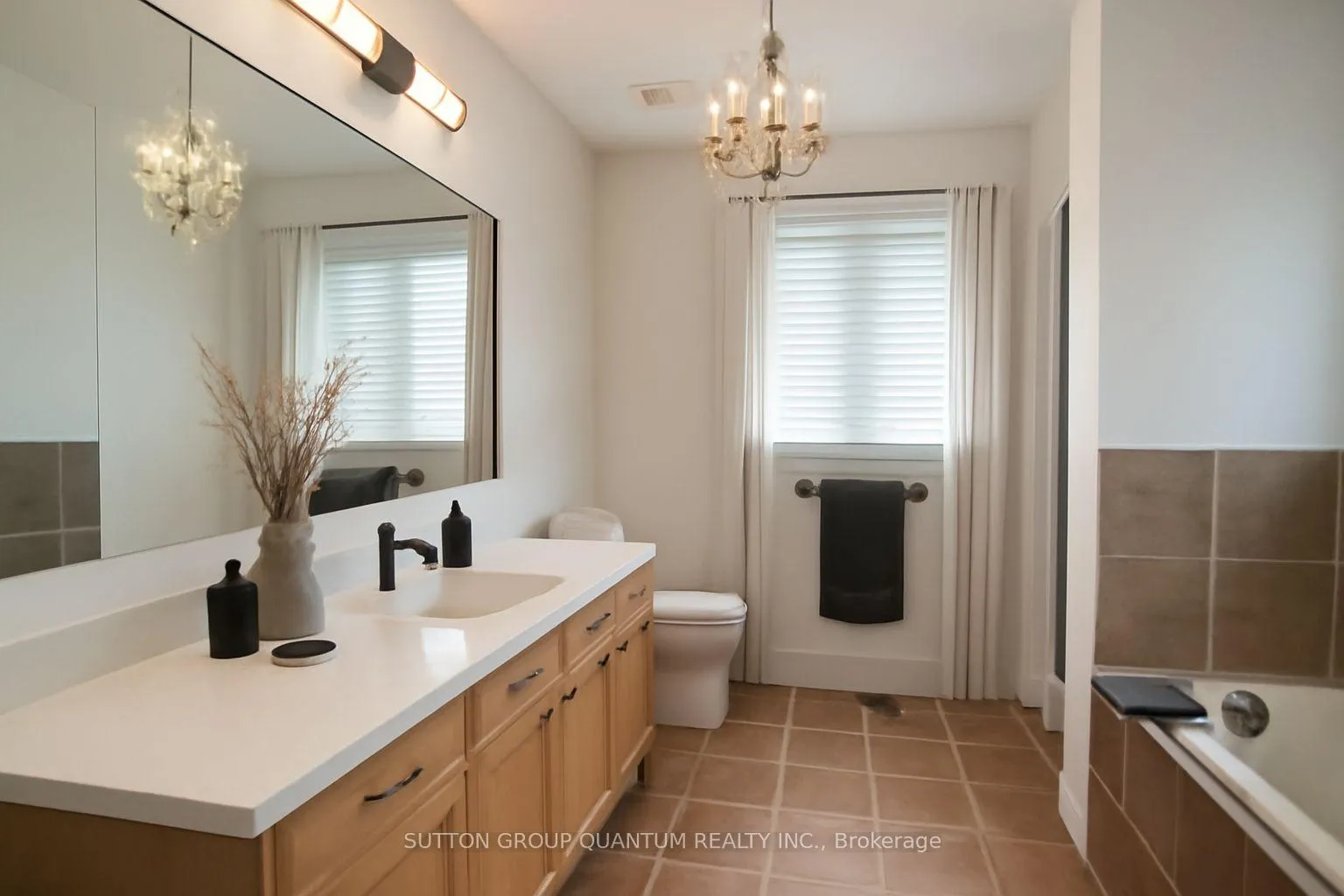 Photo 12 of 491 Pettit Trail, Milton, Clarke — HOMEH
