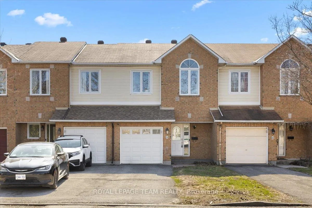 Photo 1 of 8 Crownridge Drive, Ottawa, Kanata - Emerald Meadows/Trailwest — HOMEH