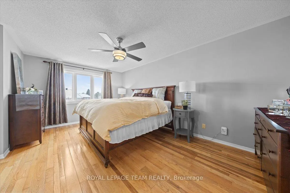 Photo 20 of 8 Crownridge Drive, Ottawa, Kanata - Emerald Meadows/Trailwest — HOMEH