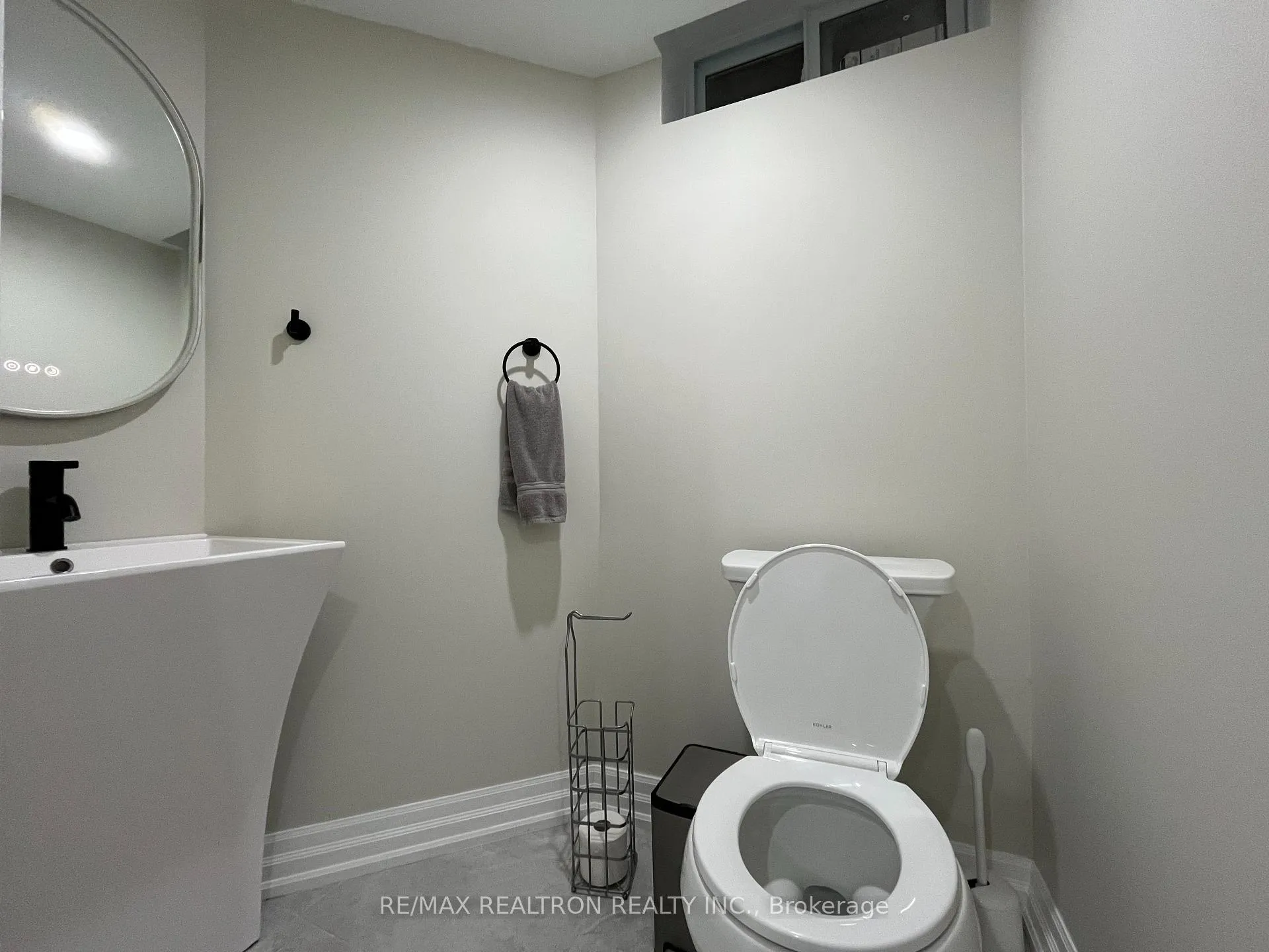 Photo 13 of 99 Havagal Crescent, Markham, Markville — HOMEH