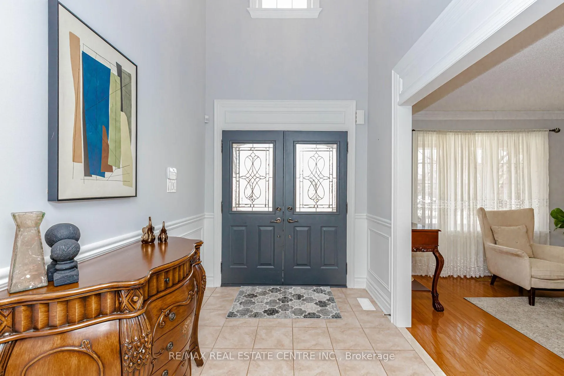 Photo 3 of 93 Woodvalley Drive, Brampton, Fletcher's Meadow — HOMEH