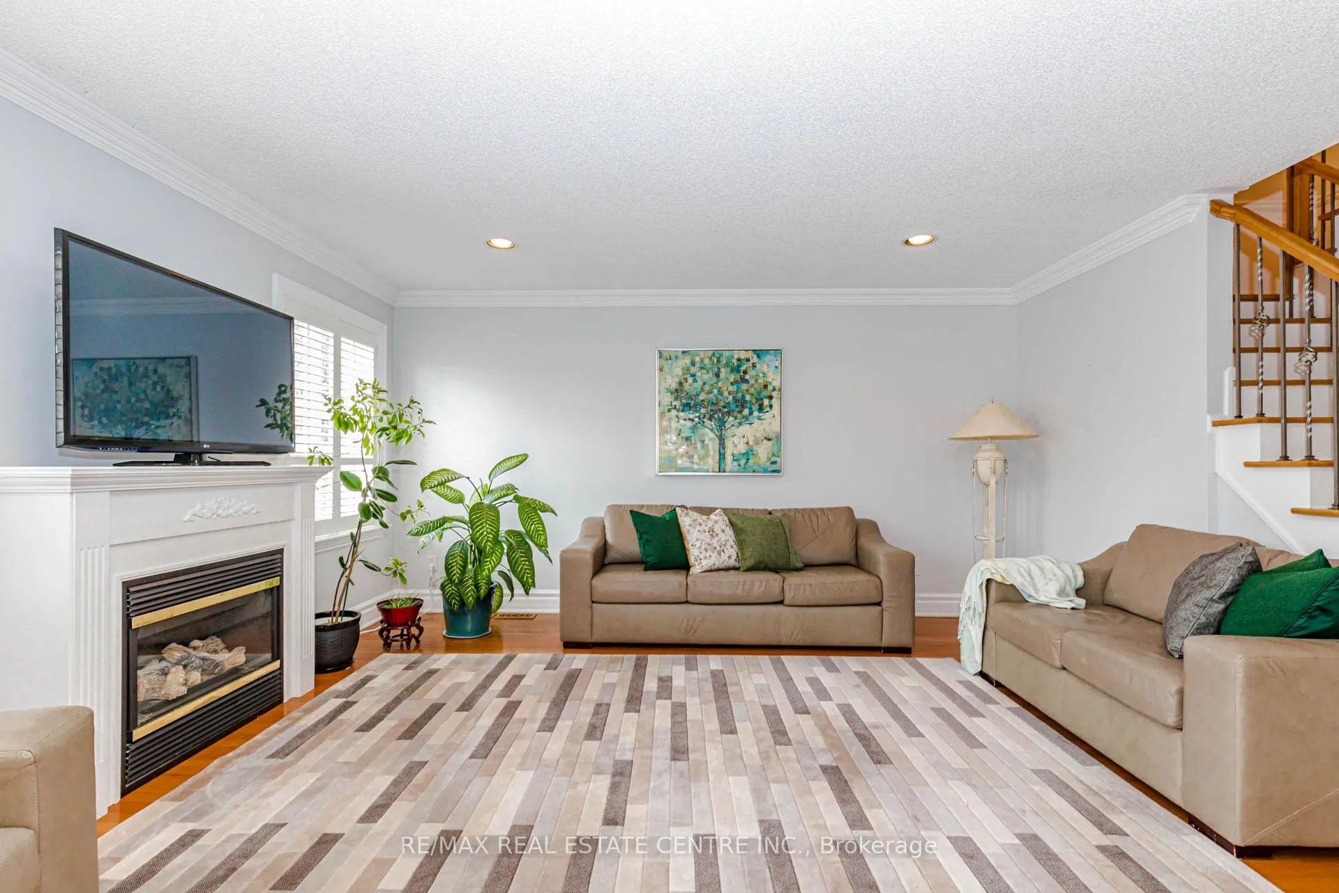 Photo 16 of 93 Woodvalley Drive, Brampton, Fletcher's Meadow — HOMEH