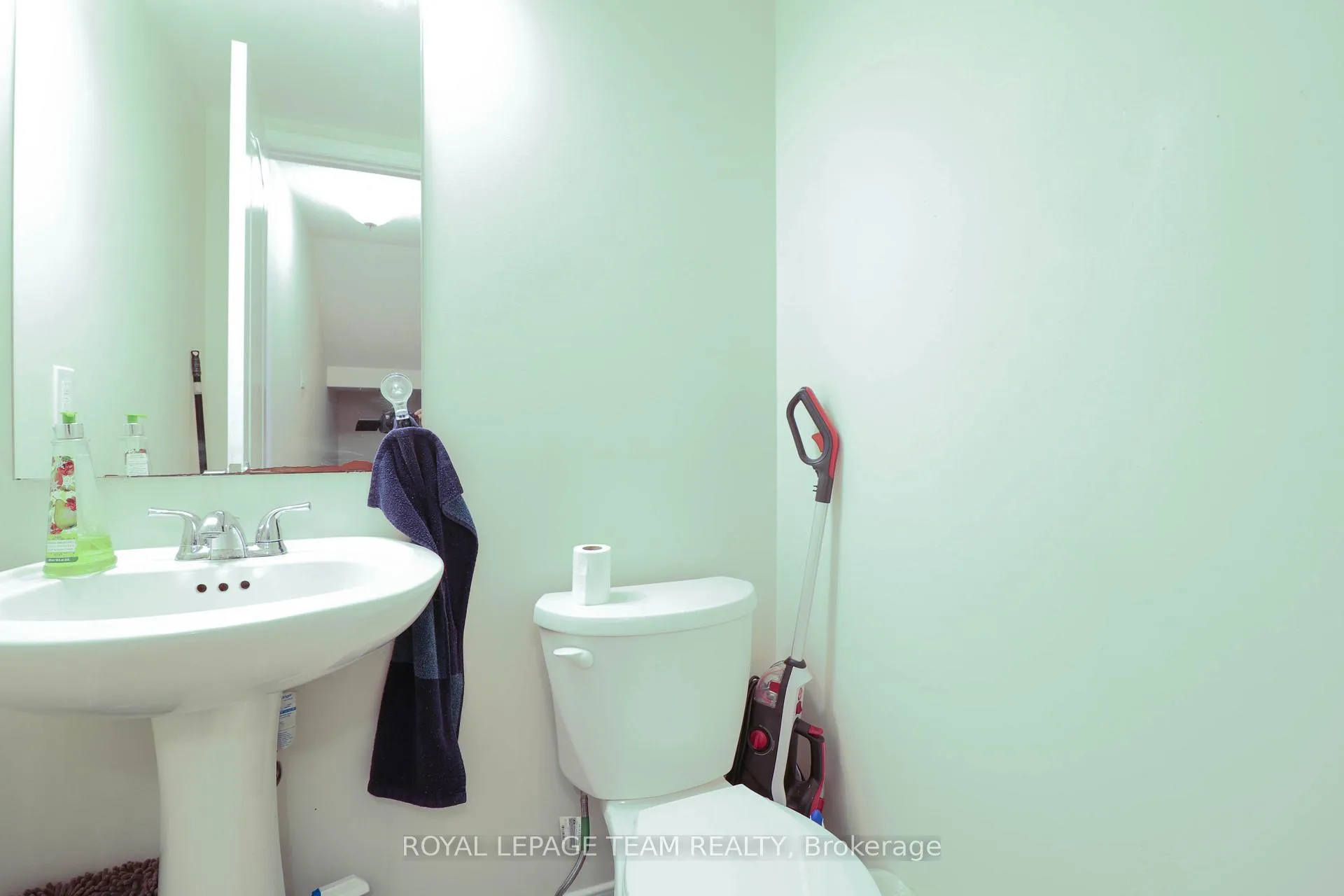 Photo 9 of 514 Radiant Private, Ottawa, Kanata - Emerald Meadows/Trailwest — HOMEH