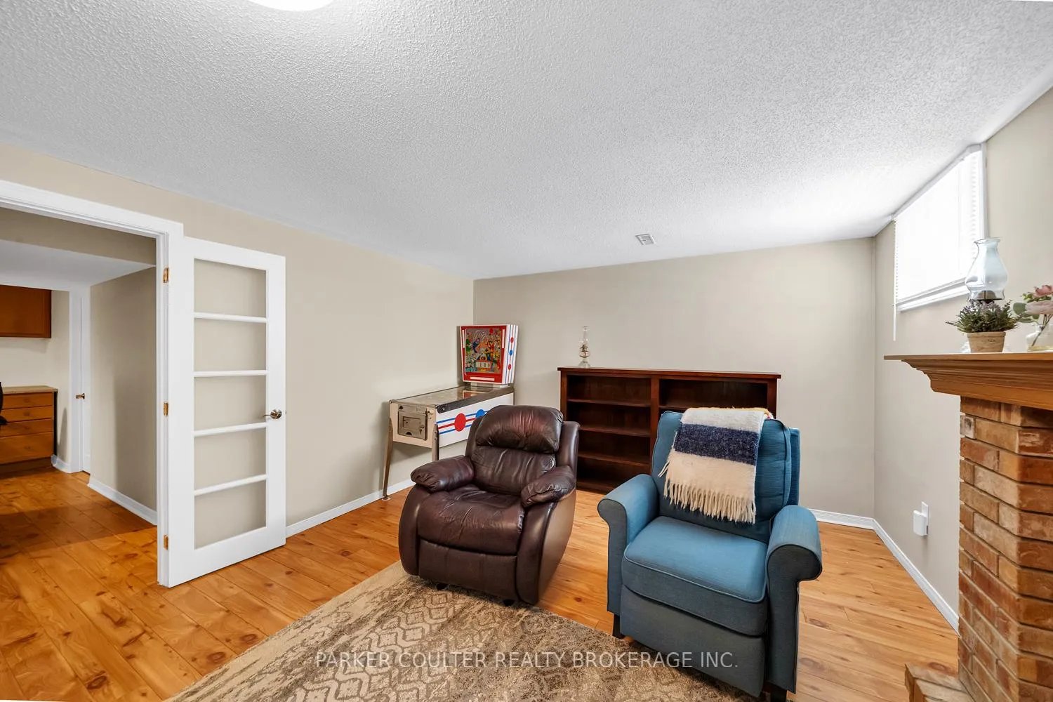 Photo 20 of 2 Waddington Crescent, Barrie, Holly — HOMEH