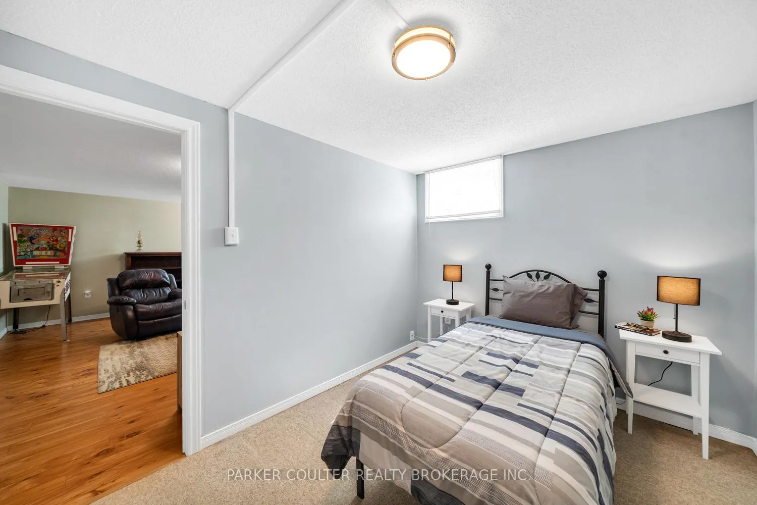 Photo 24 of 2 Waddington Crescent, Barrie, Holly — HOMEH