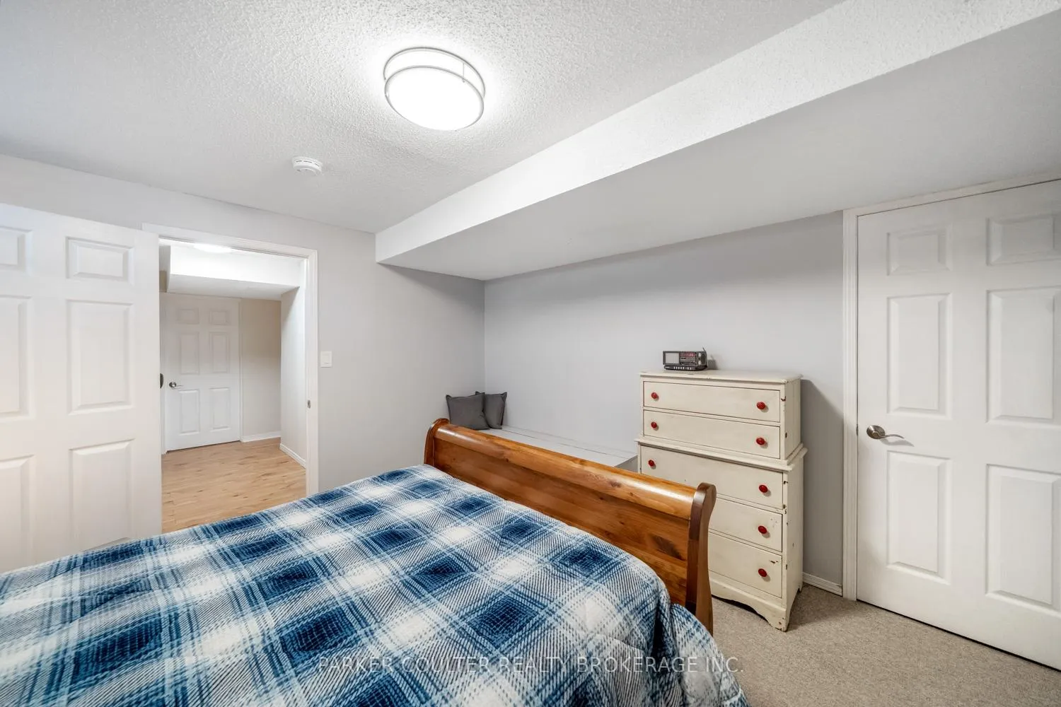 Photo 29 of 2 Waddington Crescent, Barrie, Holly — HOMEH