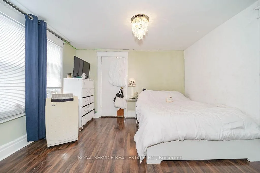 Photo 33 of 19 Ritson Road S, Oshawa, Central — HOMEH