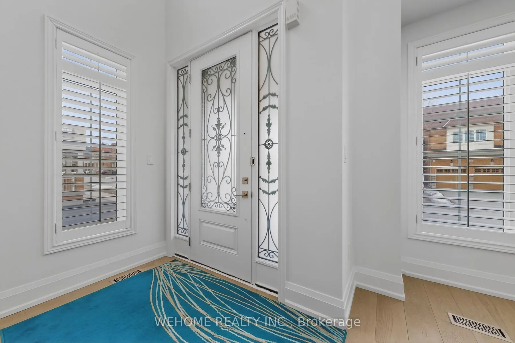 Photo 3 of 10 Hubner Avenue, Markham, Berczy — HOMEH