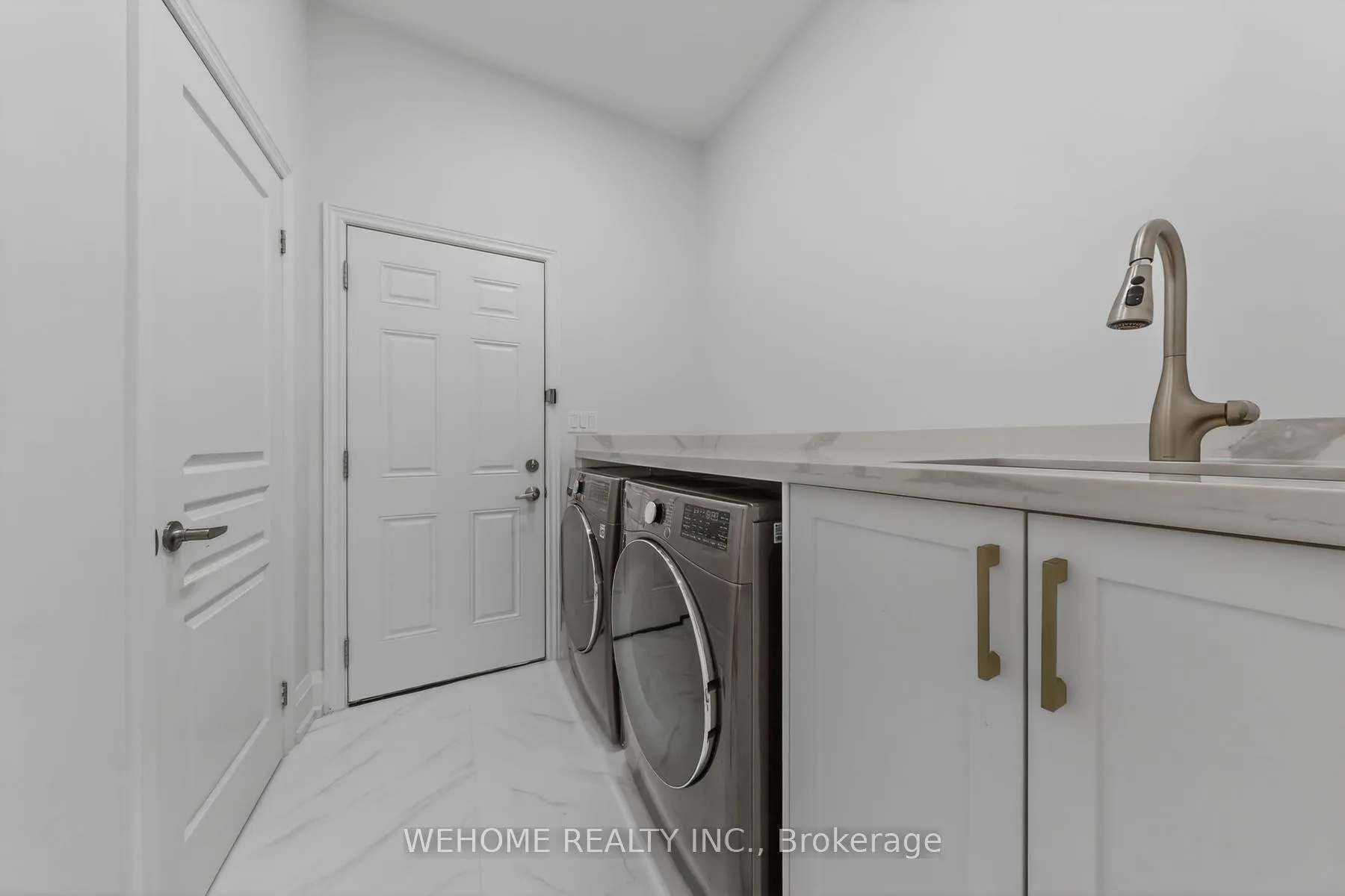 Photo 20 of 10 Hubner Avenue, Markham, Berczy — HOMEH