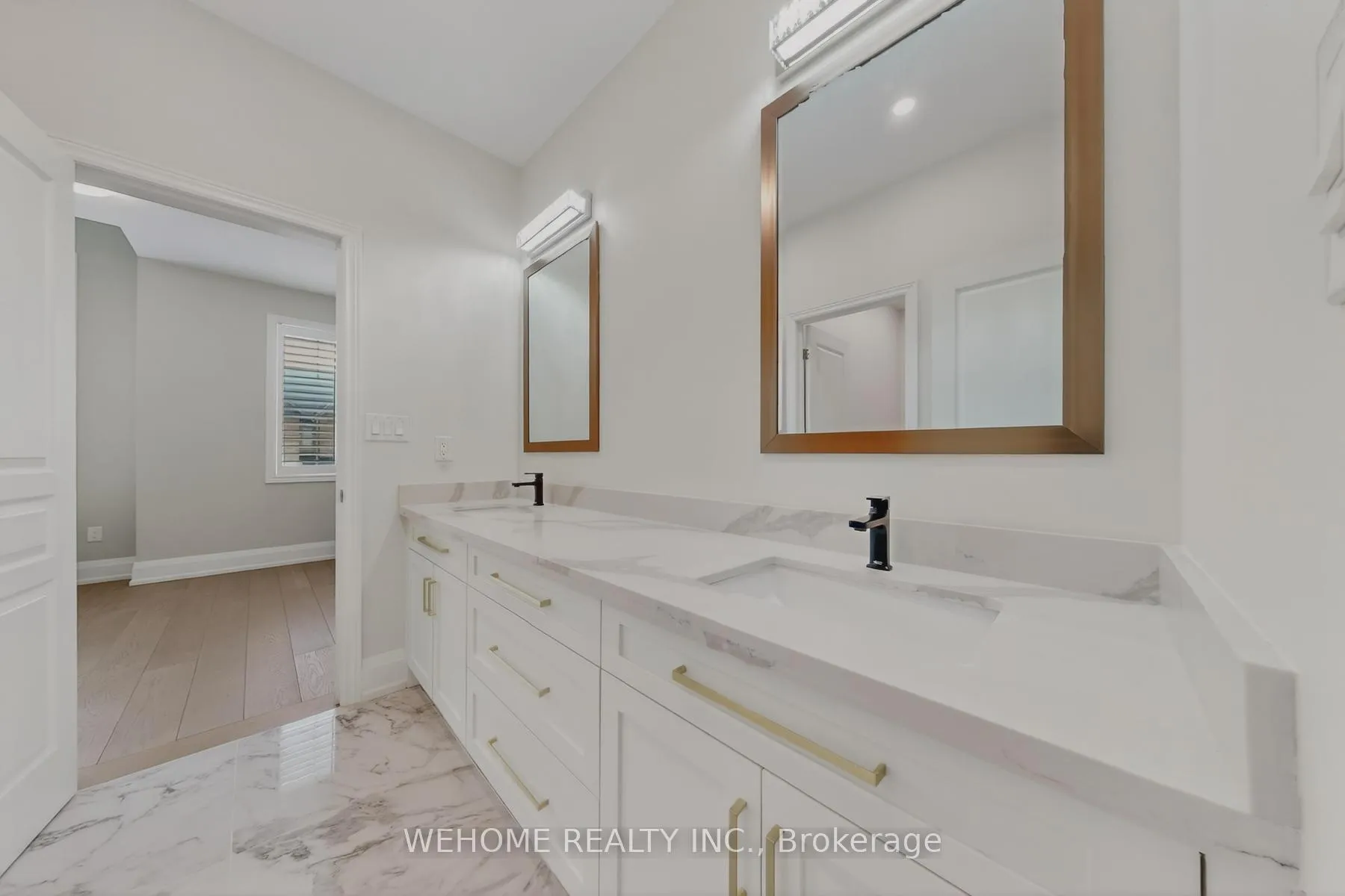 Photo 30 of 10 Hubner Avenue, Markham, Berczy — HOMEH