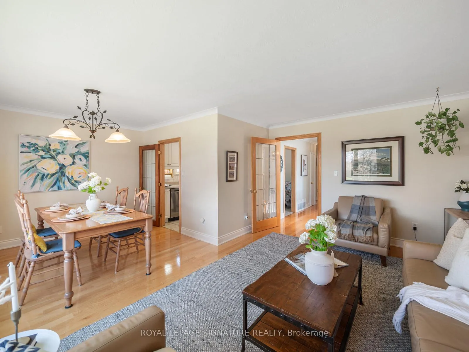 Photo 11 of 9 Wincrest Drive, Scarborough, Bendale — HOMEH