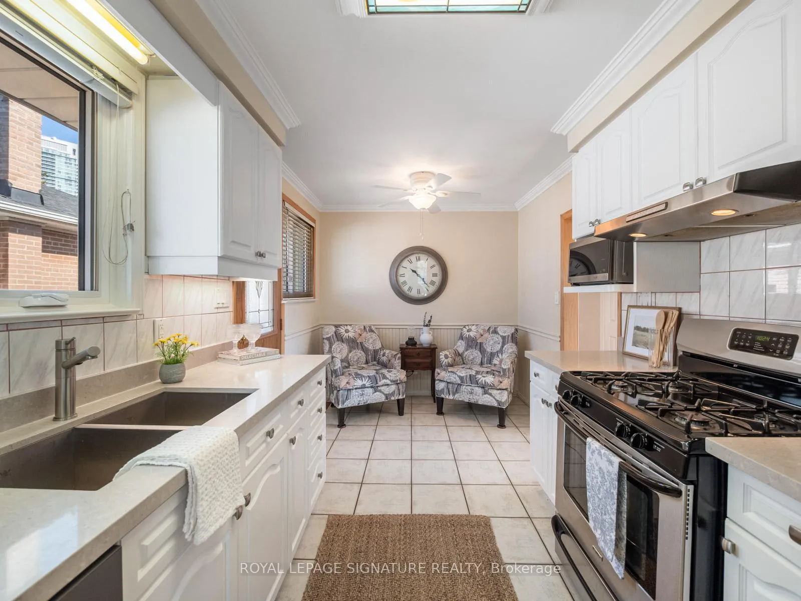 Photo 12 of 9 Wincrest Drive, Scarborough, Bendale — HOMEH