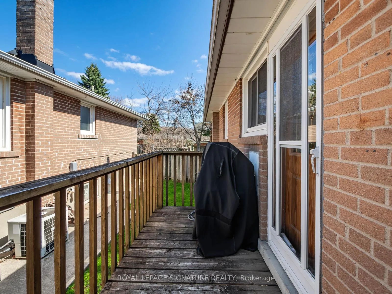 Photo 38 of 9 Wincrest Drive, Scarborough, Bendale — HOMEH