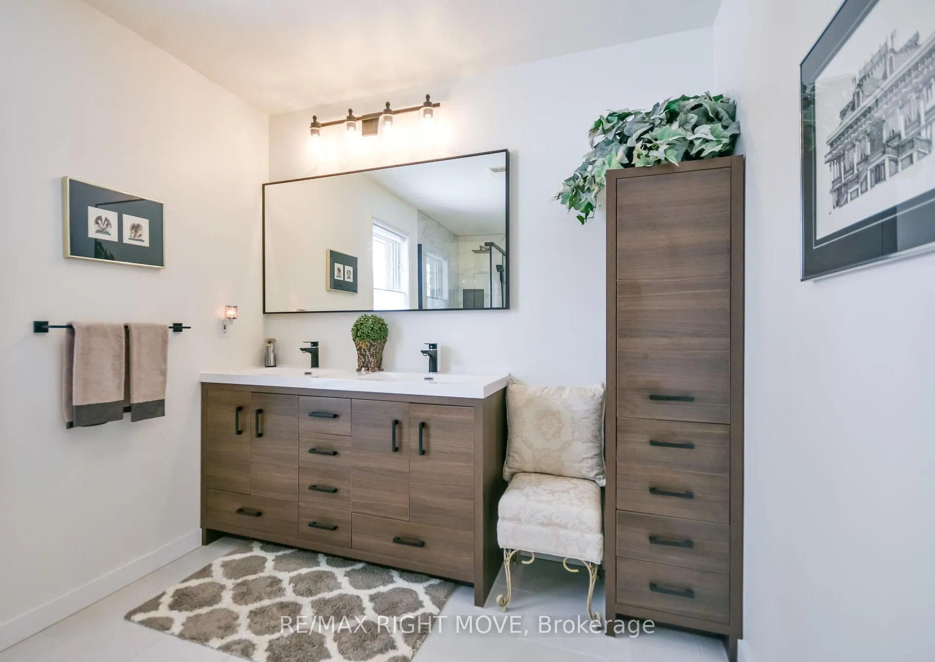 Photo 18 of 661 Glen Crescent, Orillia — HOMEH