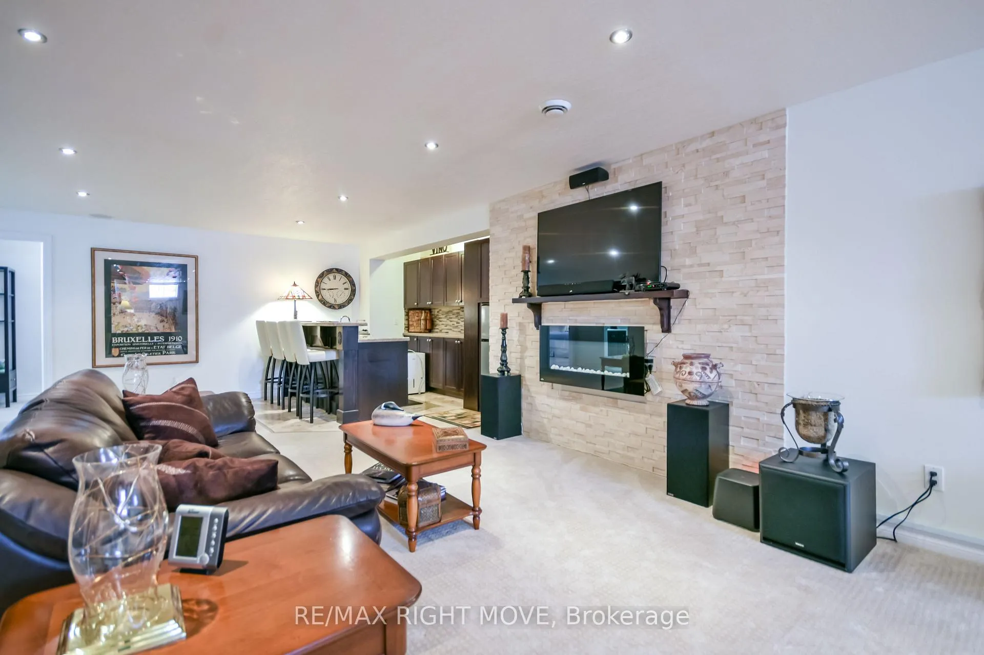 Photo 28 of 661 Glen Crescent, Orillia — HOMEH