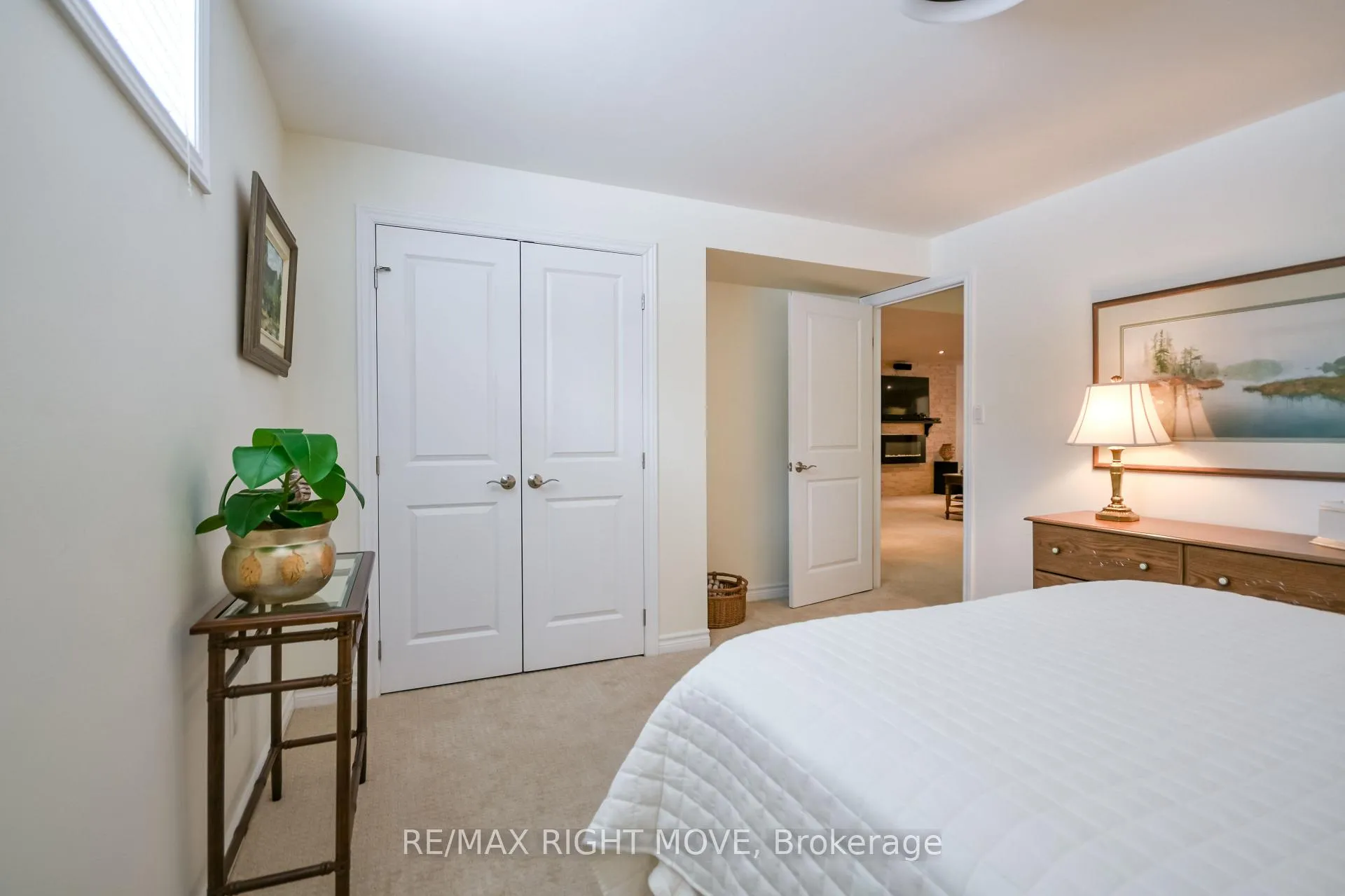 Photo 35 of 661 Glen Crescent, Orillia — HOMEH