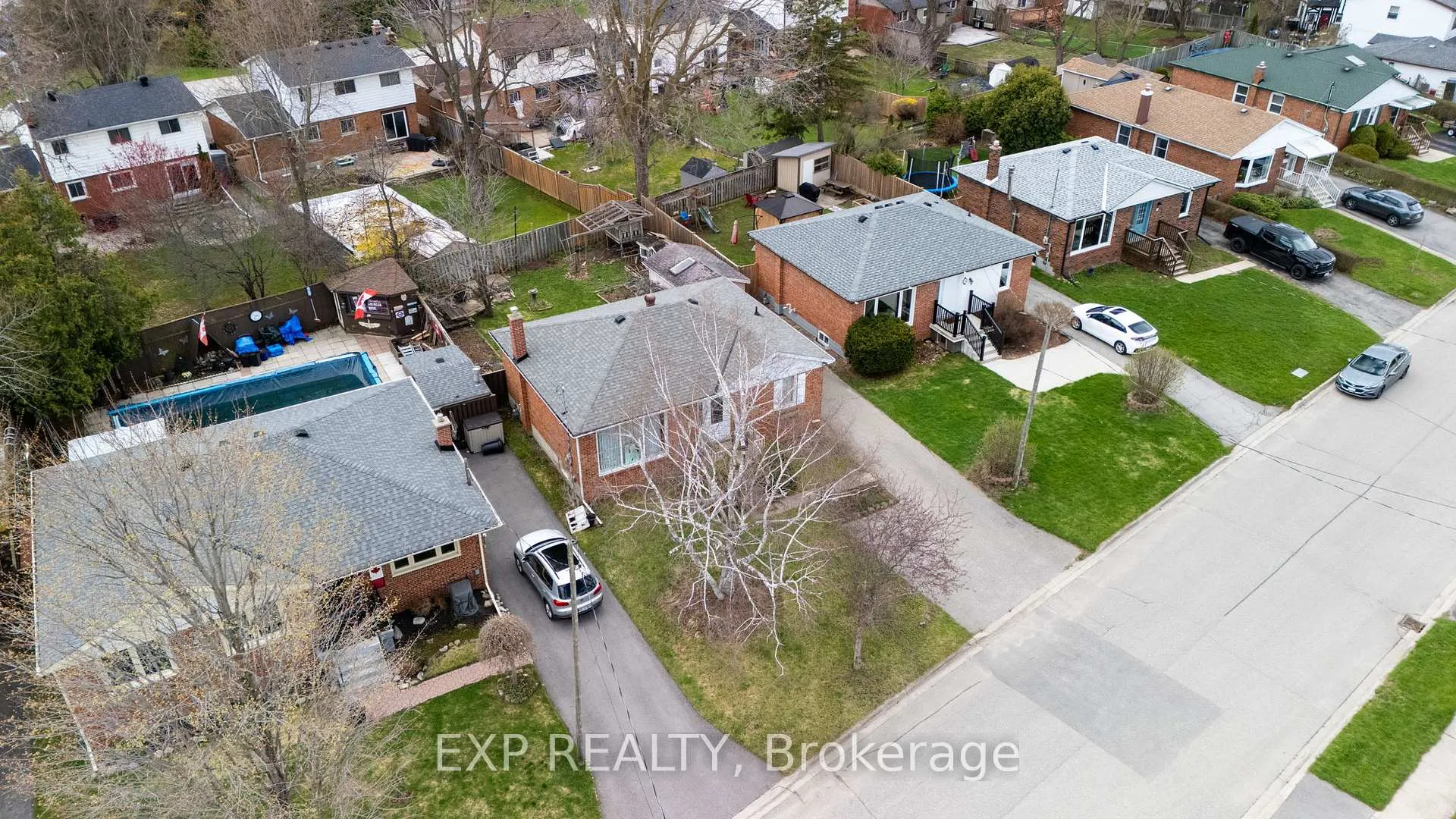 Photo 23 of 36 Shelley Street, Halton Hills, Georgetown — HOMEH