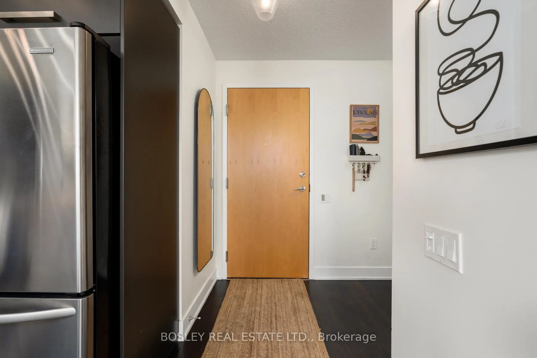 Photo 3 of Unit 1807, 1048 Broadview Avenue, Toronto, Broadview North — HOMEH