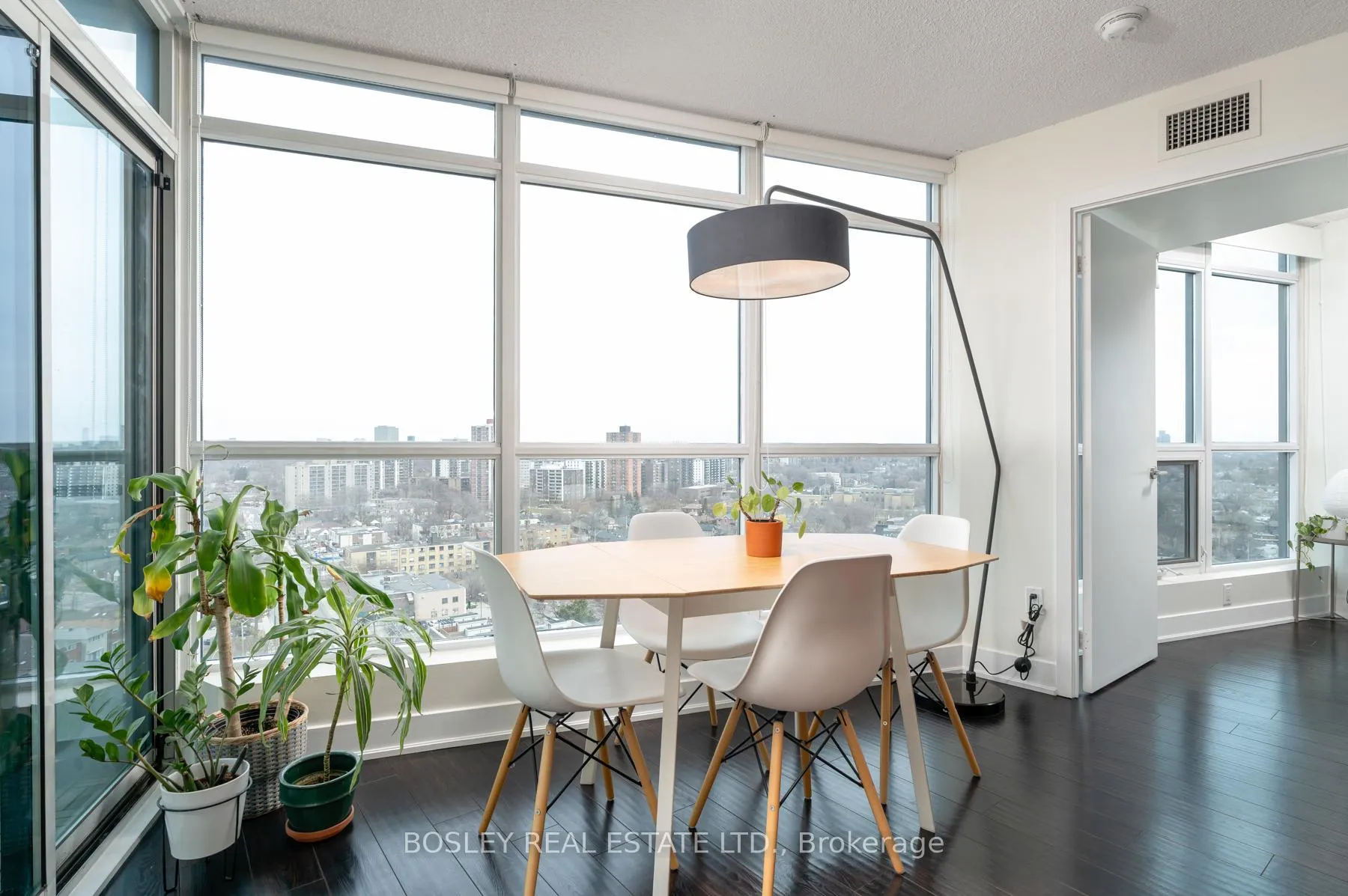 Photo 15 of Unit 1807, 1048 Broadview Avenue, Toronto, Broadview North — HOMEH