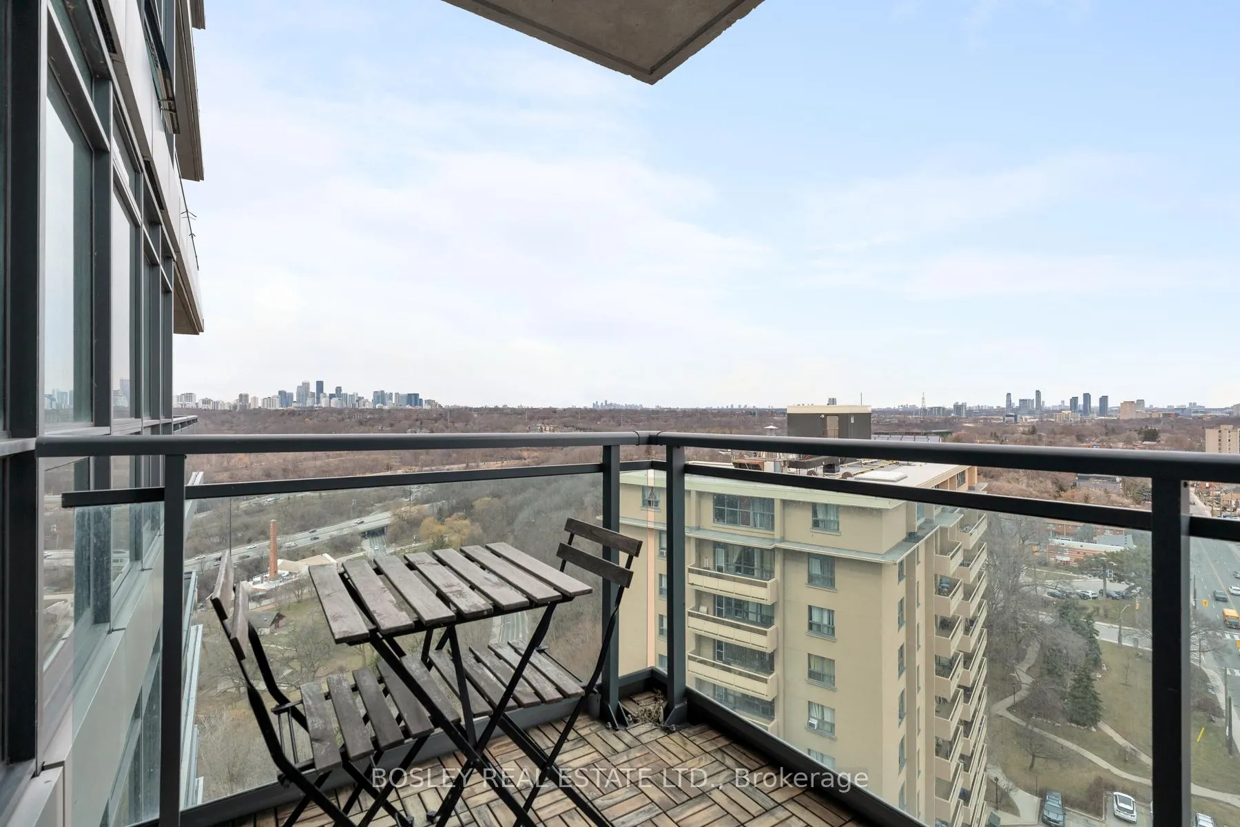 Photo 25 of Unit 1807, 1048 Broadview Avenue, Toronto, Broadview North — HOMEH