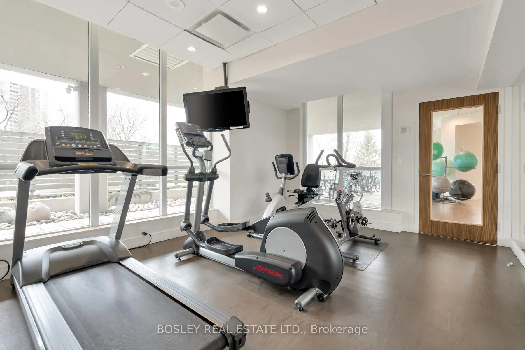 Photo 28 of Unit 1807, 1048 Broadview Avenue, Toronto, Broadview North — HOMEH
