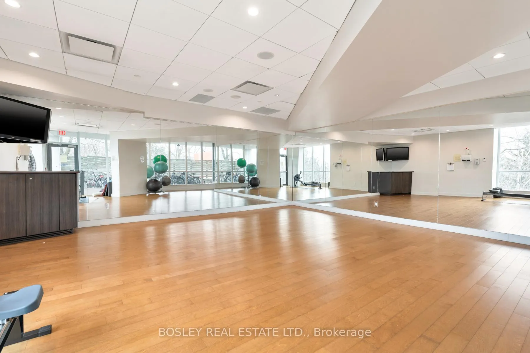 Photo 30 of Unit 1807, 1048 Broadview Avenue, Toronto, Broadview North — HOMEH