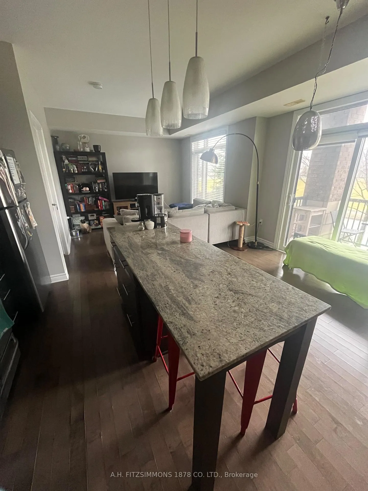 Photo 2 of Unit 7, 755 Beauparc Pvt, Ottawa, Cyrville — HOMEH