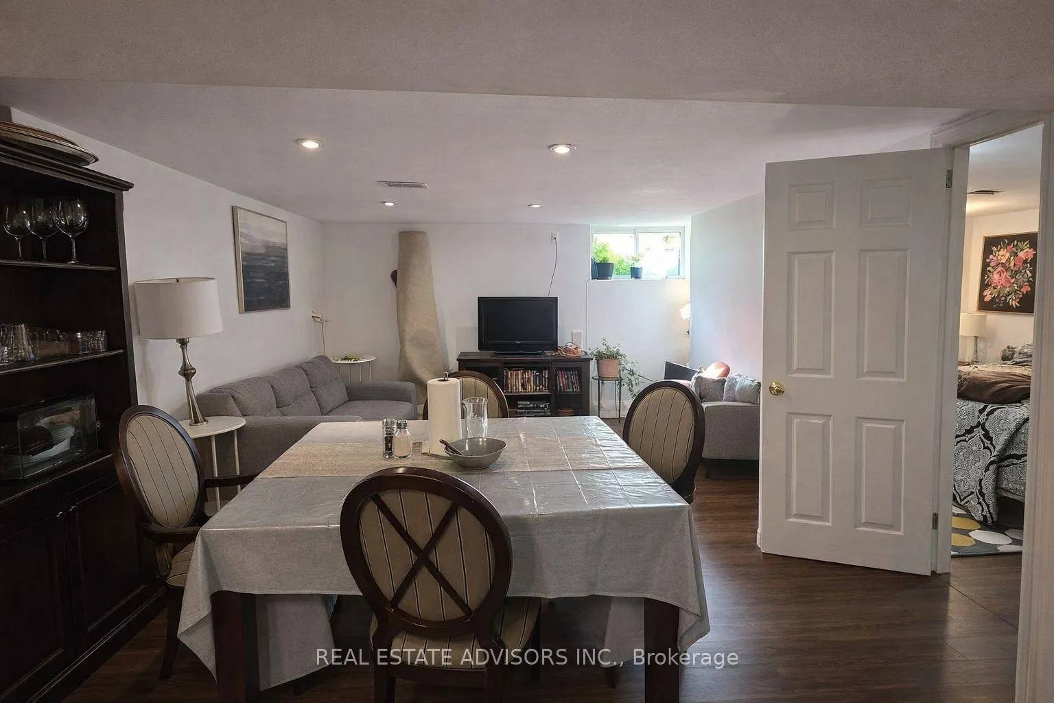 Photo 7 of 65 Moncrieff Drive, Etobicoke, Rexdale-Kipling — HOMEH