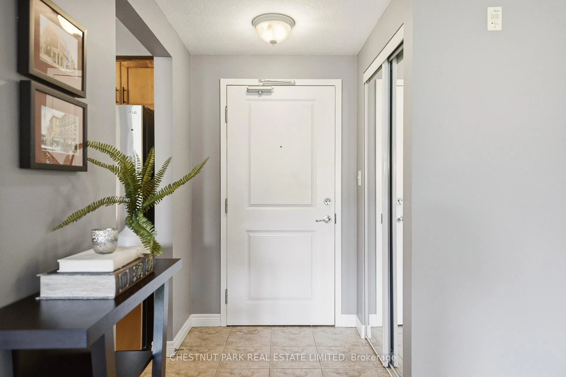 Photo 4 of Unit 315, 56 Kerman Avenue, Grimsby, Grimsby West — HOMEH
