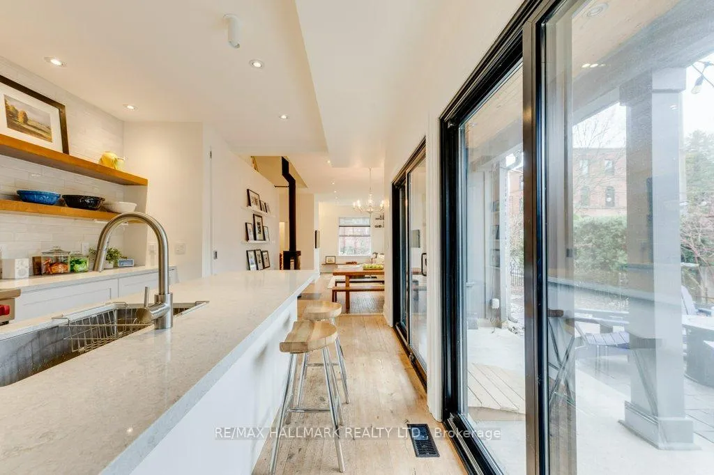 Photo 13 of 235 Boulton Avenue, Toronto, South Riverdale — HOMEH