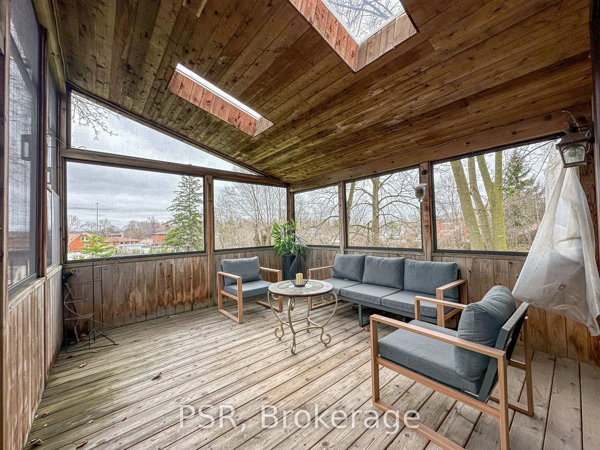 Photo 8 of 68 Fairmount Road, Kitchener — HOMEH