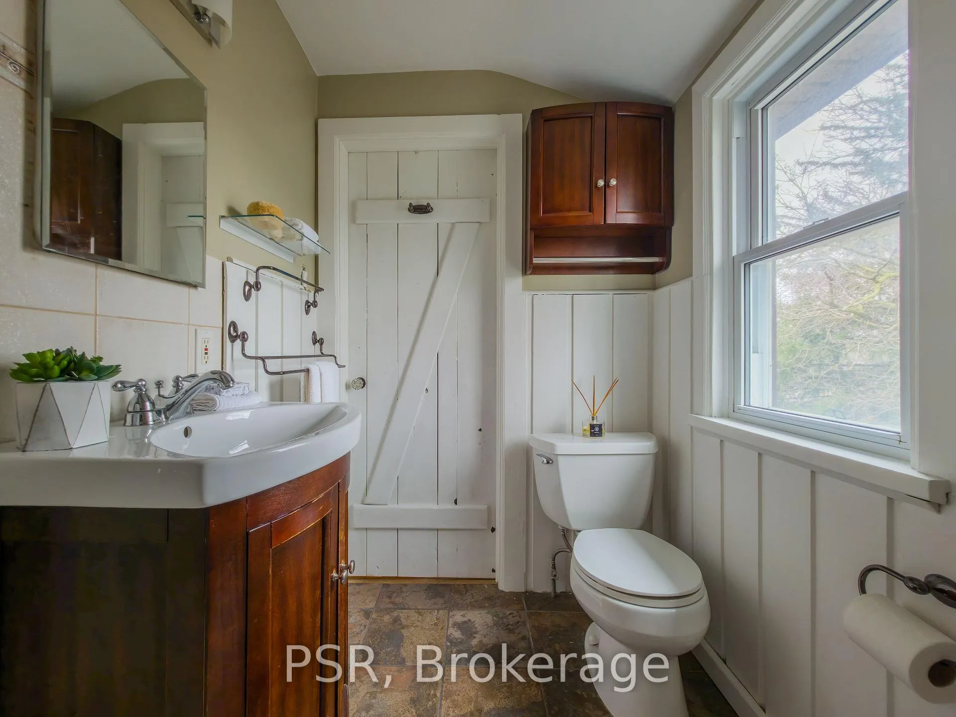 Photo 21 of 68 Fairmount Road, Kitchener — HOMEH