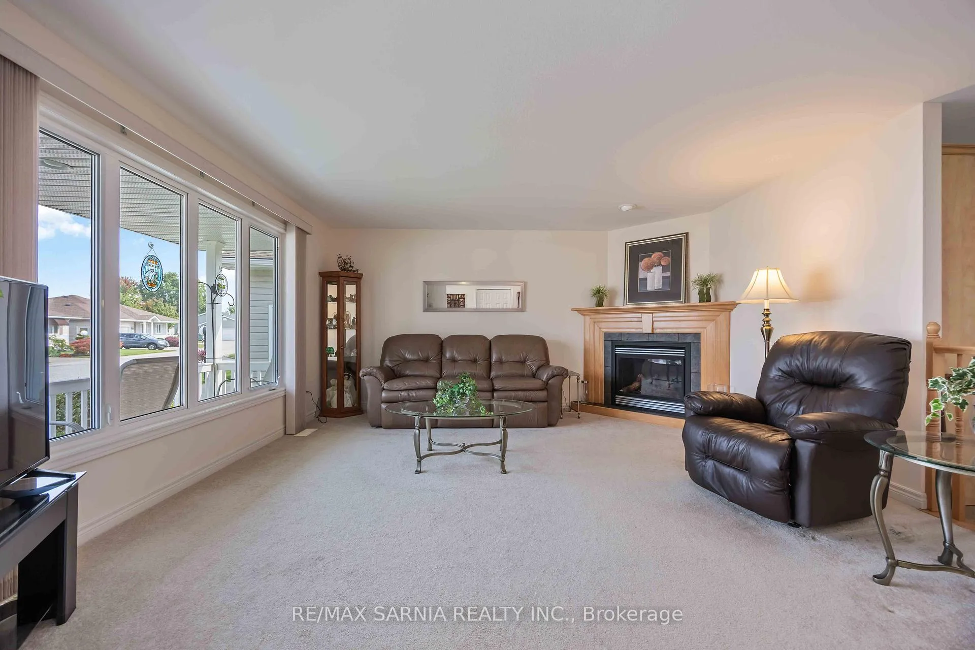Photo 3 of Unit 143, 5700 Blackwell Side Road, Sarnia — HOMEH
