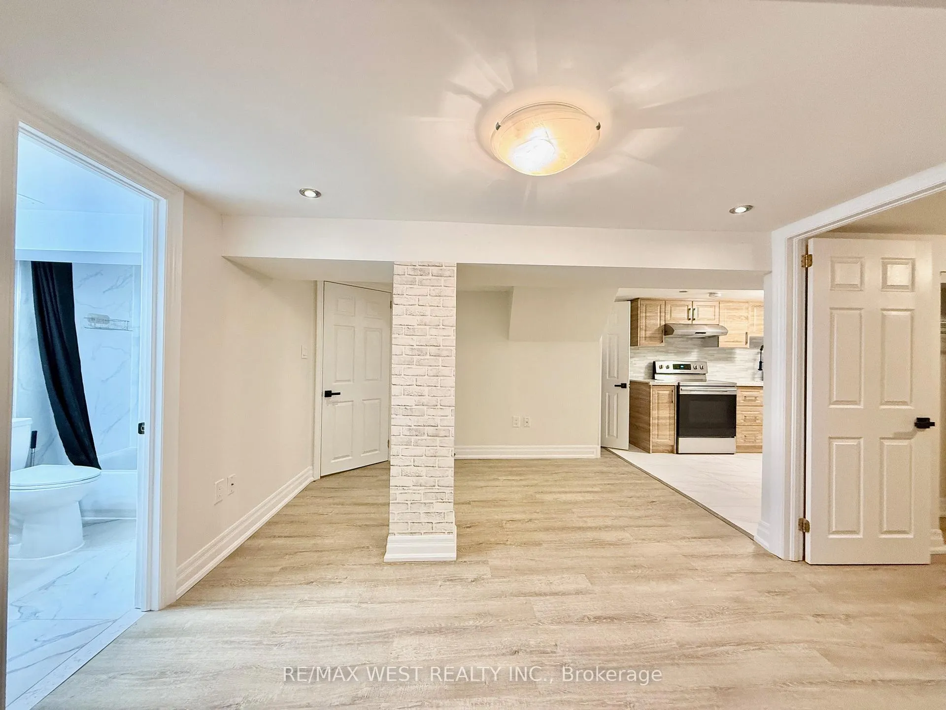 Photo 12 of Unit Lower, 48 Keystone Avenue, Toronto, East End-Danforth — HOMEH