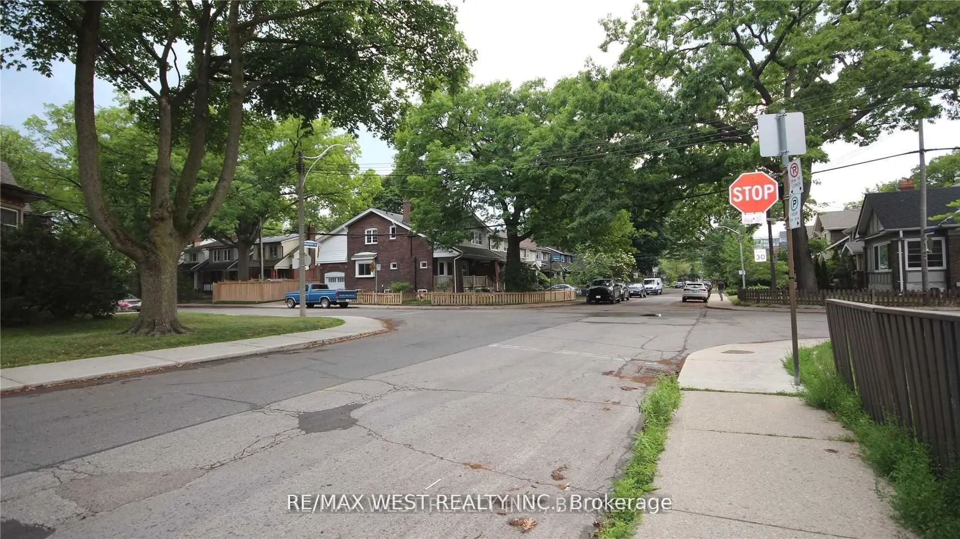 Photo 17 of Unit Lower, 48 Keystone Avenue, Toronto, East End-Danforth — HOMEH